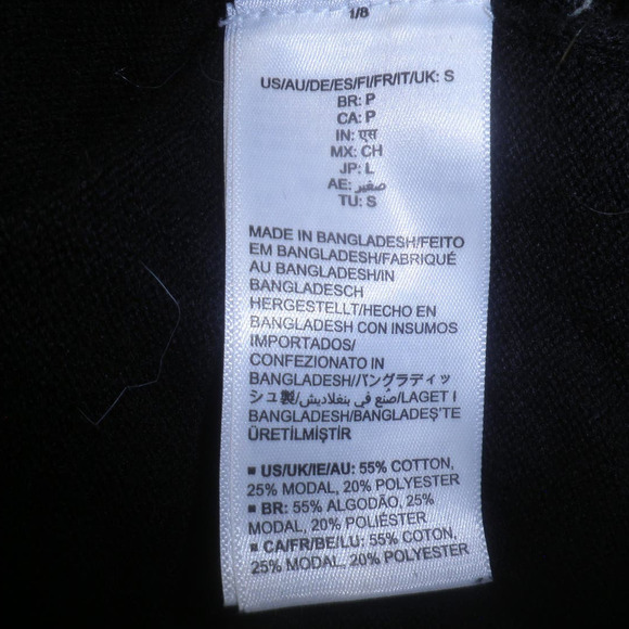 Long-Sleeve Lightweight Crewneck Sweater, Black, Small - Picture 8 of 8